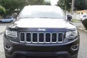Jeep Grand Cherokee Laredo 2014