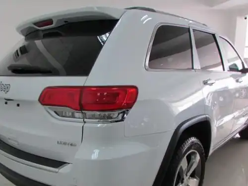 Jeep Grand Cherokee Limited 2015