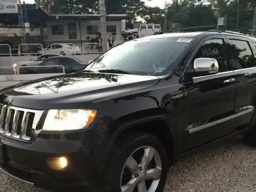 Jeep Grand Cherokee Overland 2011