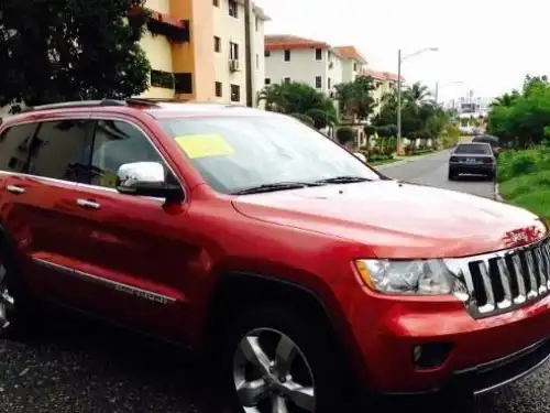 Jeep Grand Cherokee Overland 2011