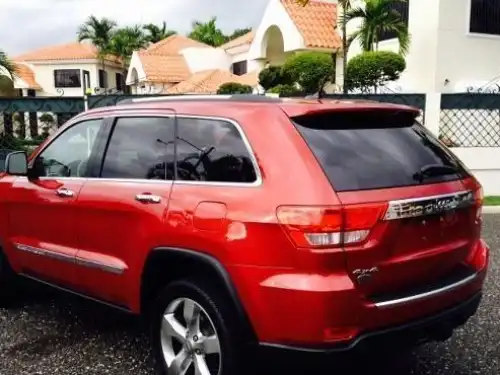 Jeep Grand Cherokee Overland 2011