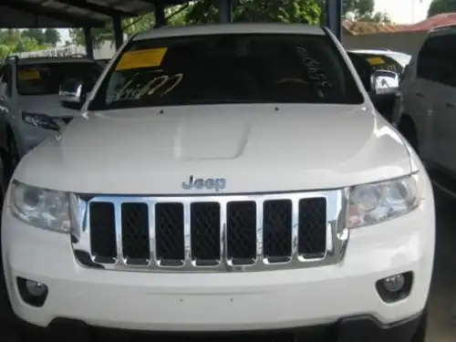 Jeep Grand Cherokee Overland 2011