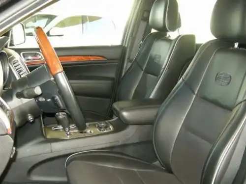 Jeep Grand Cherokee Overland 2011