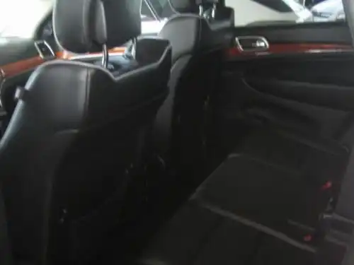 Jeep Grand Cherokee Overland 2011