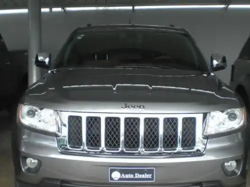 Jeep Grand Cherokee Overland 2013