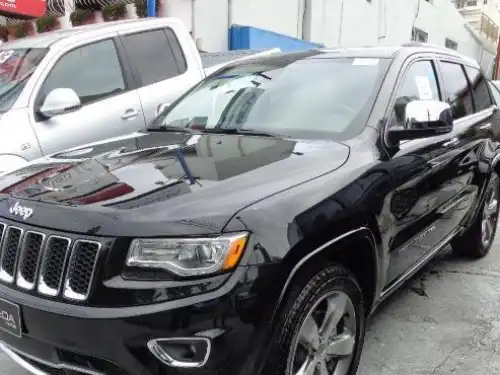 Jeep Grand Cherokee Overland 2014