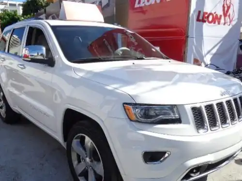 Jeep Grand Cherokee Overland 2014