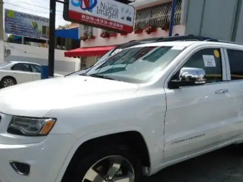 Jeep Grand Cherokee Overland 2014