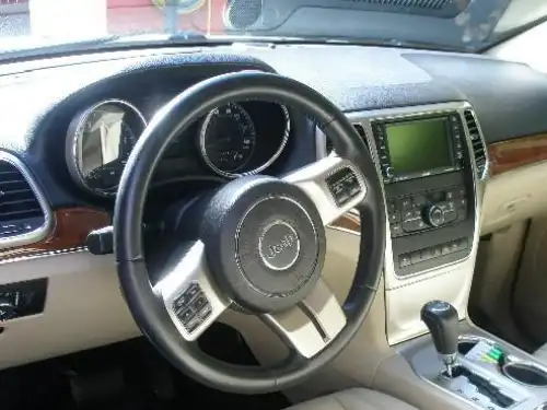 Jeep Grand Cherokee2011