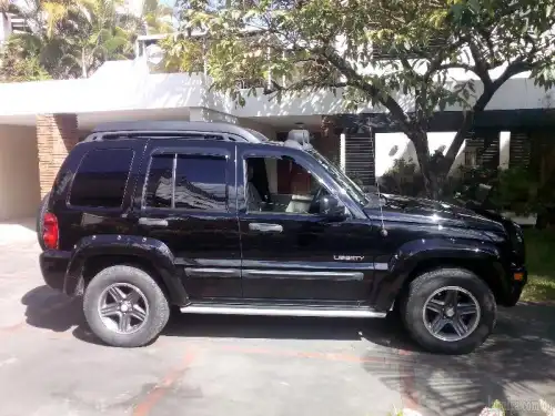 Jeep Liberty Renegade 4x2 2004 Full Leather 
