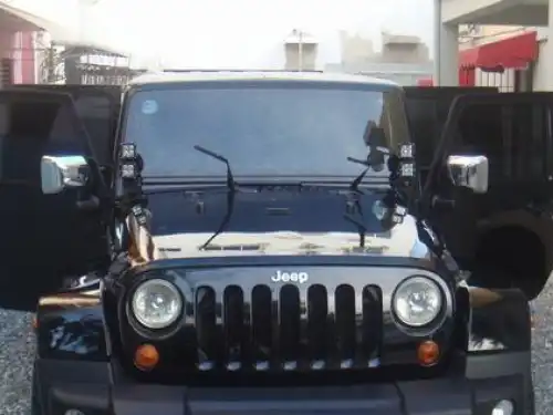 Jeep Sahara2008