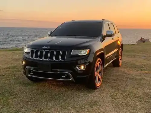 Jeep grand cherokee overland FULL