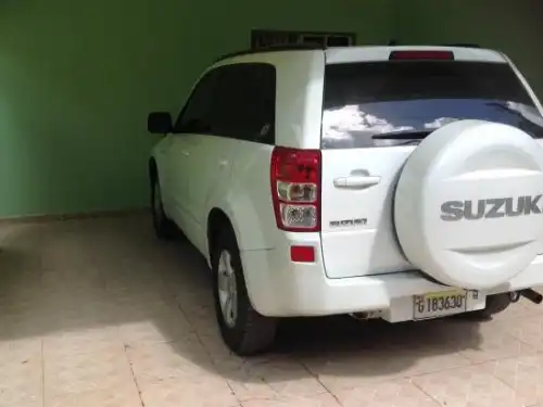 Jeep suzuki grand vitara 2008 