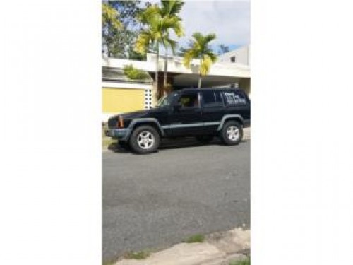 Jeep Cherokee 1998 aut 4x2 96,000 millas