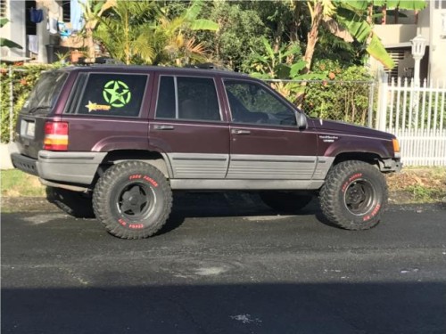 Jeep Cherokee