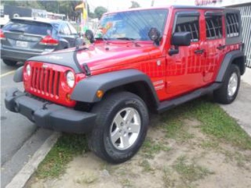 Jeep Wrangler 2010 4 pts 30k millas