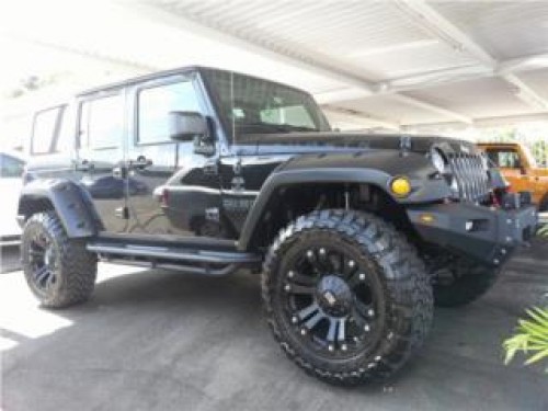 Jeep Wrangler 2012 Call of Duty Edition