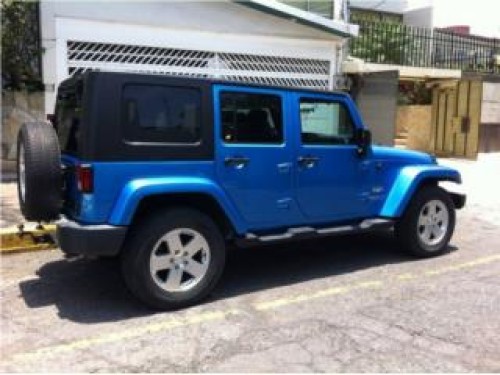 Jeep Wrangler UNLIMITED SAHARA 2010