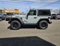 Jeep Wrangler Willys 4WD 8-Speed