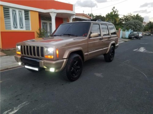 Jeep cherokee 1999 $3,000