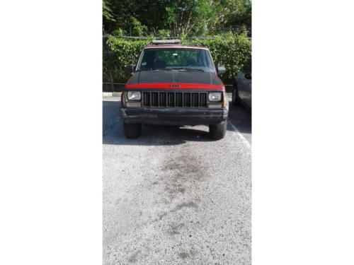 Jeep cherokee 4x2