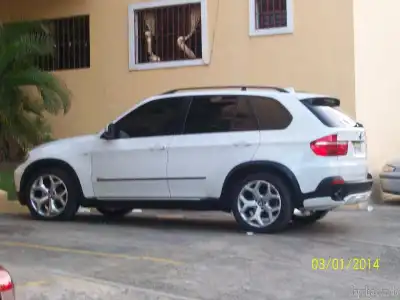 Jeepeta Bmw X5 2010 exclentes precio y condiciones