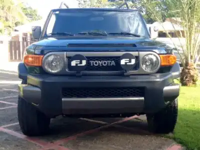 Jeepeta Fj Cruiser Trd Negra 2007 En Santiago