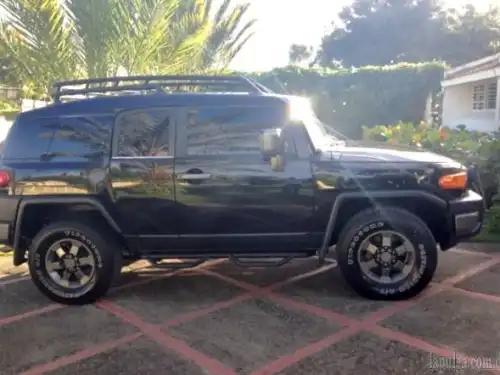 Jeepeta Fj Cruiser Trd Negra 2007 En Santiago