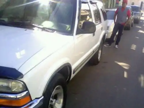 Jeepeta blazer 99 importada