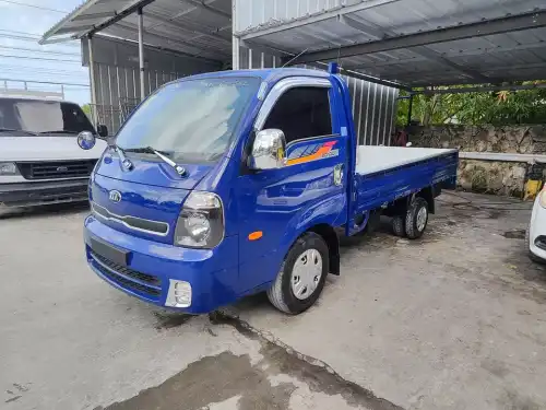 KIA BONGO 3 RECIEN IMPORTADO