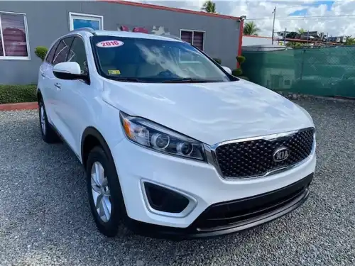 KIA SORENTO 2016 LX 4x4 3 filas de asientos