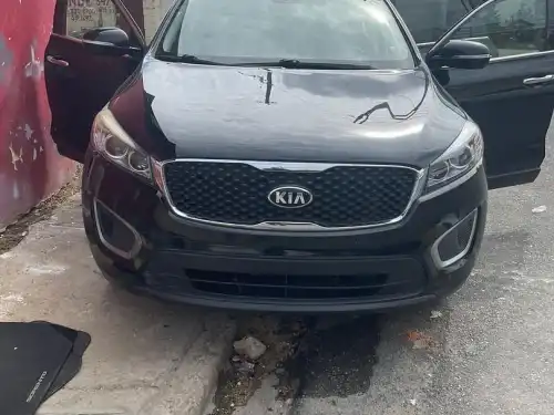 KIA SORENTO 2016 LX 