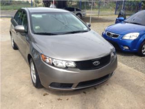 KIA FORTE 2010,COMO NUEVO