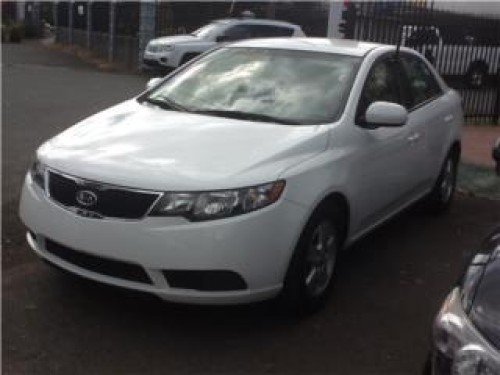 KIA Forte 2013 14kPRECIO Real 14,500