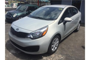 KIA RIO 2014 IMPECABLE