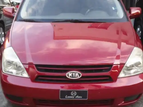 Kia Carnival  2008