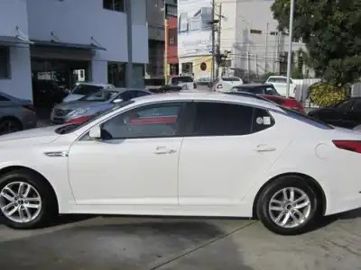 Kia K-5  2011