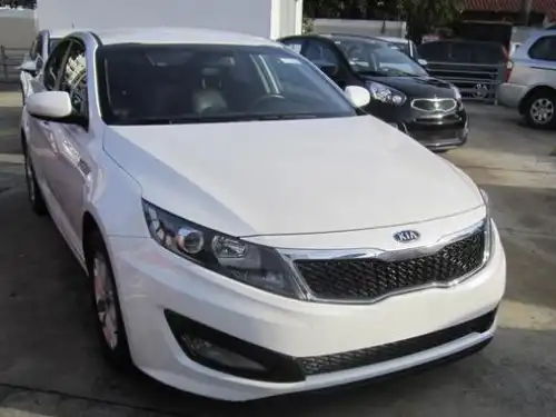 Kia K-5  2011