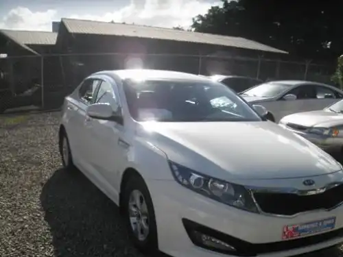 Kia K-5  2011