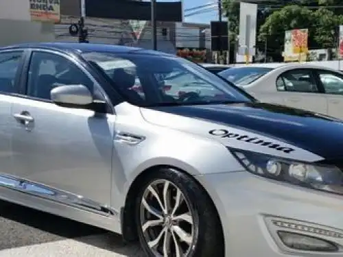 Kia K-5  2011