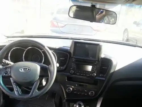 Kia K-5  2011
