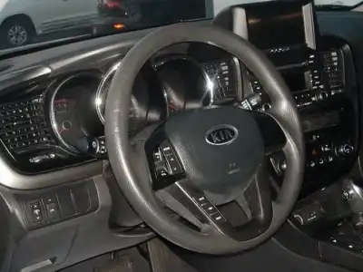 Kia K-5  2011