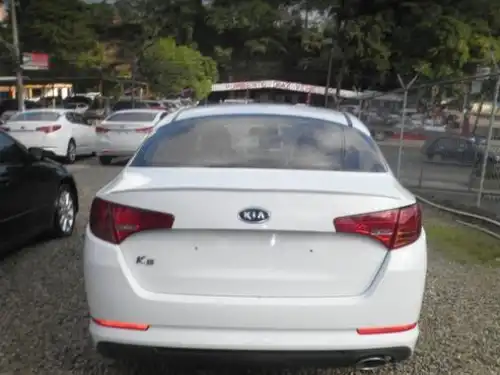 Kia K-5  2011