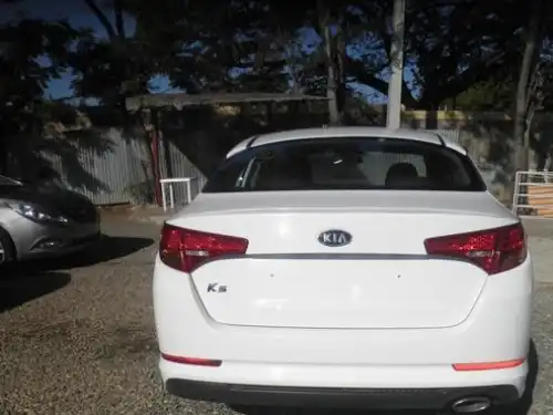 Kia K-5  2011
