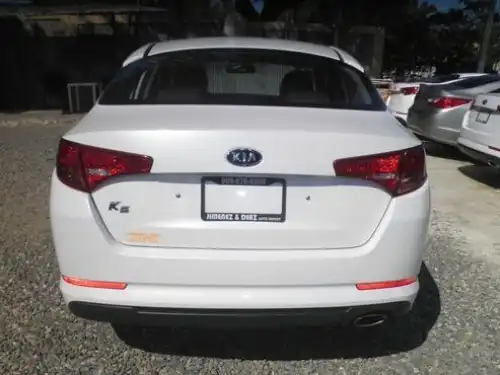 Kia K-5  2011