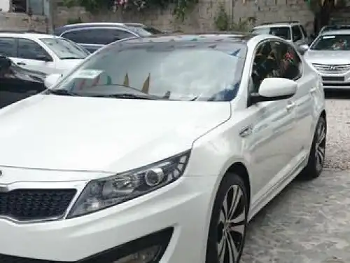 Kia K-5  2011