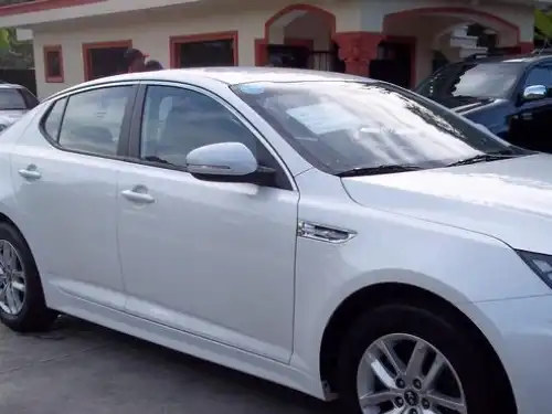 Kia K-5  2011