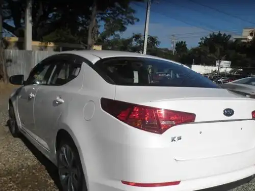 Kia K-5  2011