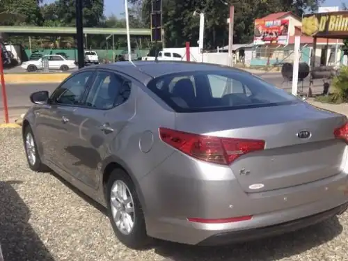 Kia K-5  2011