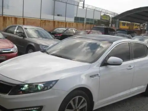 Kia K-5  2011